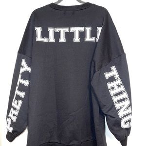 Pretty little things Sweater Dress